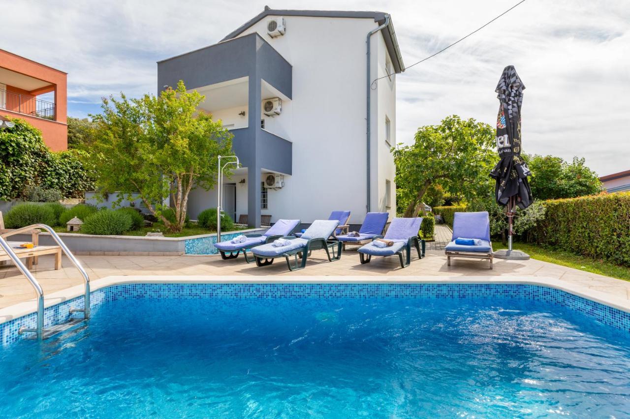 Nature & Sea Holiday Home With Pool Πούλα Εξωτερικό φωτογραφία