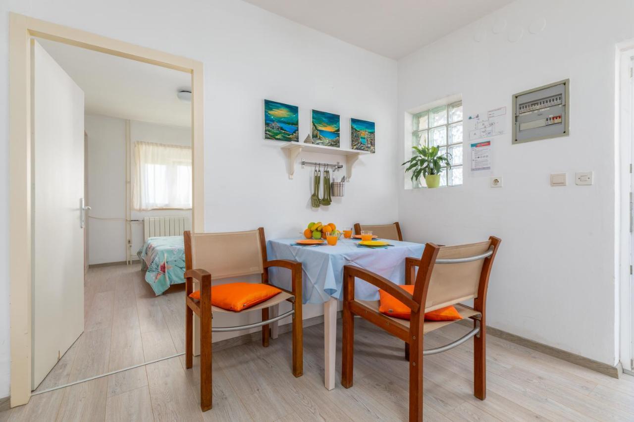 Nature & Sea Holiday Home With Pool Πούλα Εξωτερικό φωτογραφία