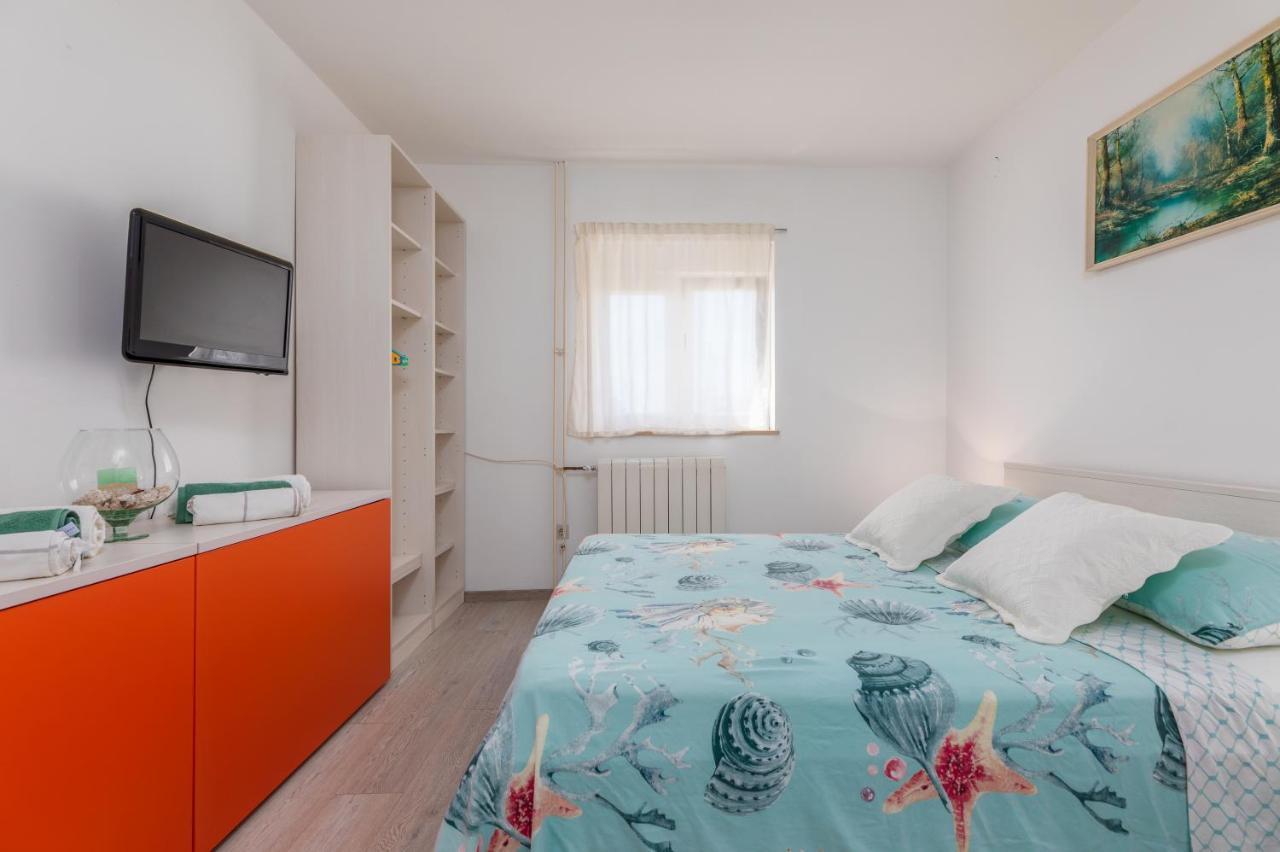 Nature & Sea Holiday Home With Pool Πούλα Εξωτερικό φωτογραφία